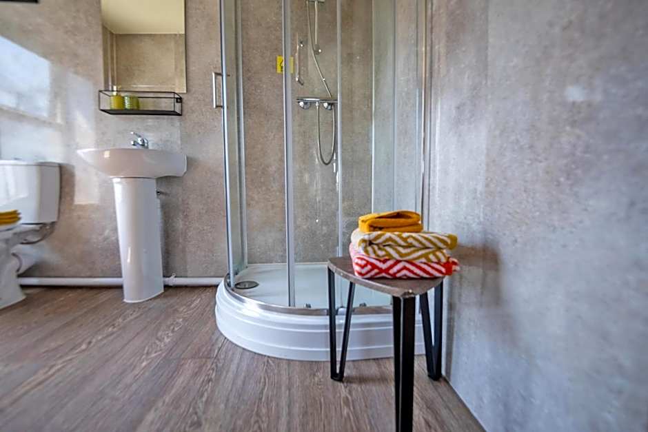 Entire Venue with Accommodation Sleeps up to 19 - Waterfall Country Escape Wales