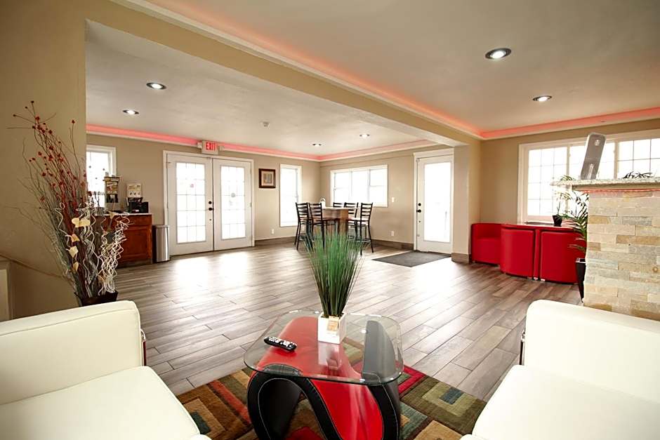 Westbridge Inn & Suites