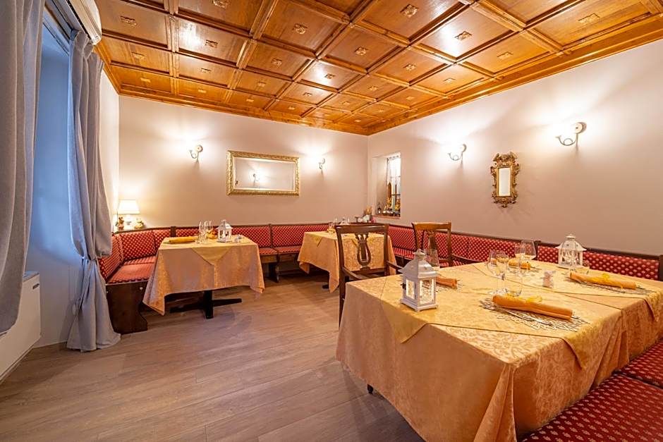 Borgo dei Poeti Romantik Hotel