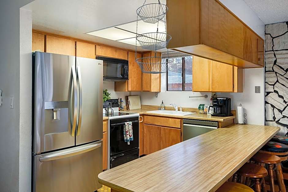 Escape to The Cabin, 1GB Fiber Ultrafast Wifi!