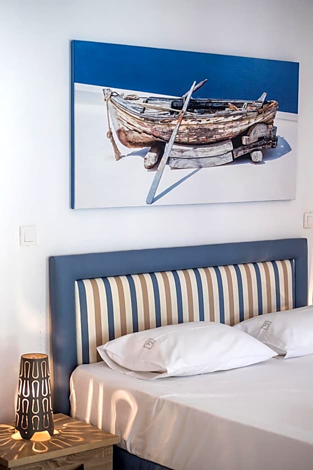 Ilianthos Apartments & Rooms