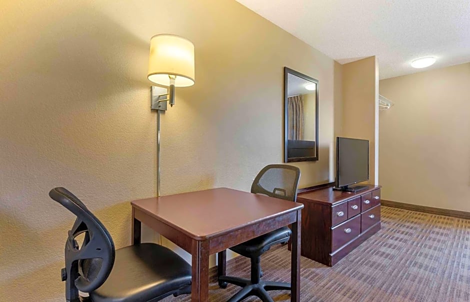 Extended Stay America Suites - Livermore - Airway Blvd.