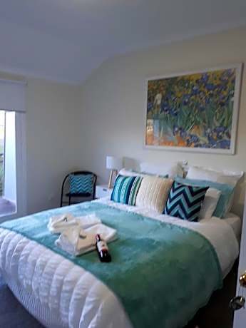 Queen Room with Balcony