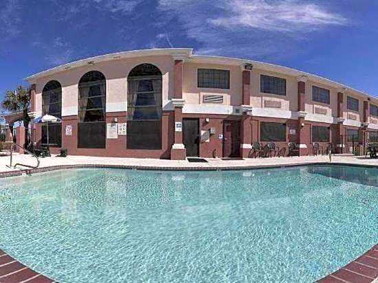 Motel 6-Brenham, TX