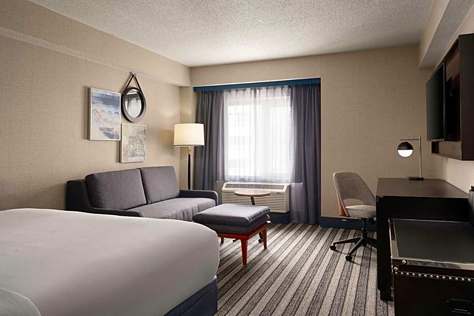 Courtyard by Marriott Boston Brookline