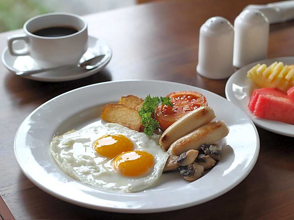 Kubu Cempaka Seminyak Hotel