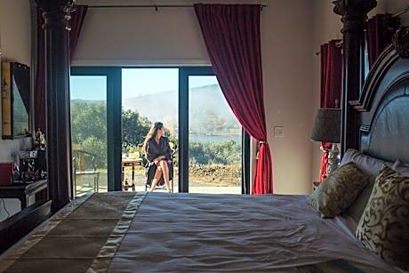 Studio with Lake View