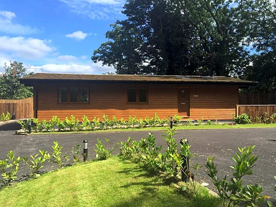 Shellow Lane Lodges