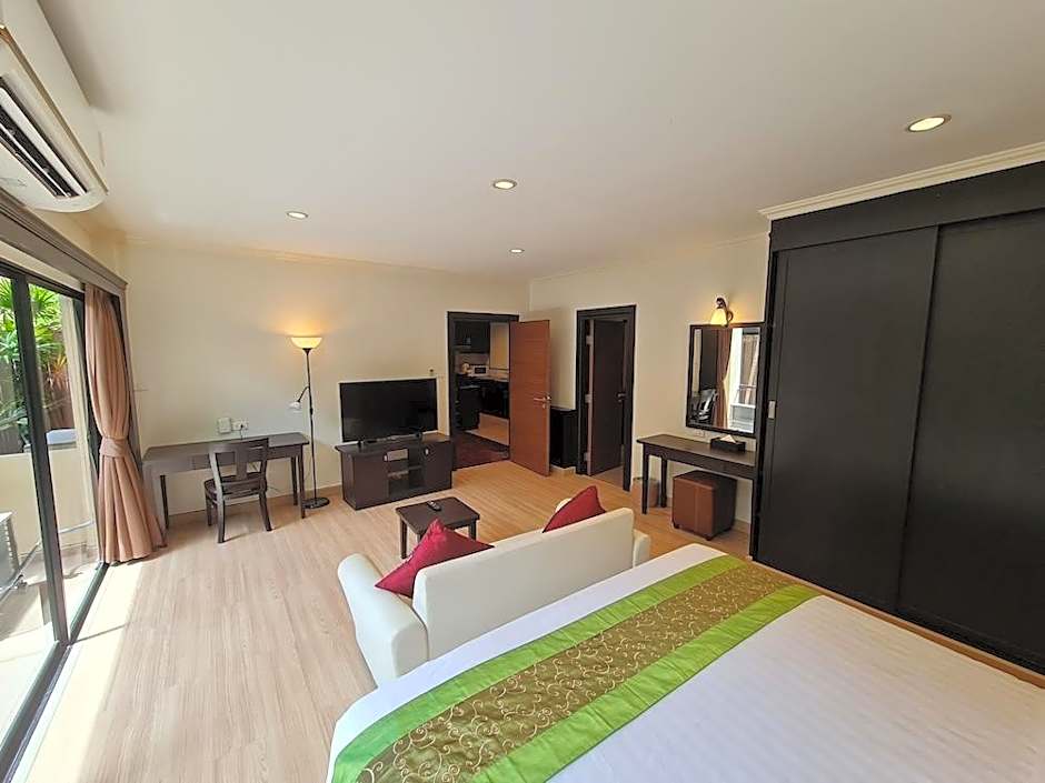 Grand Garden Hotel & Residence