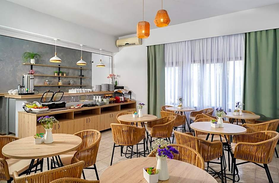 Nefeli Fresh Hotel by Del Mare