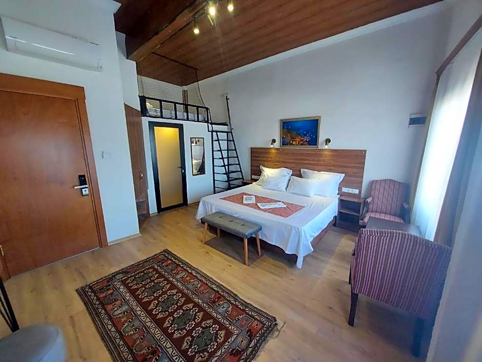 Queen Seagull Boutique Hotel