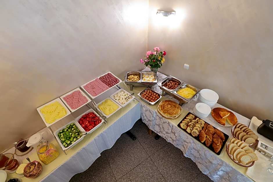 Jupiter 1 Family Hotel