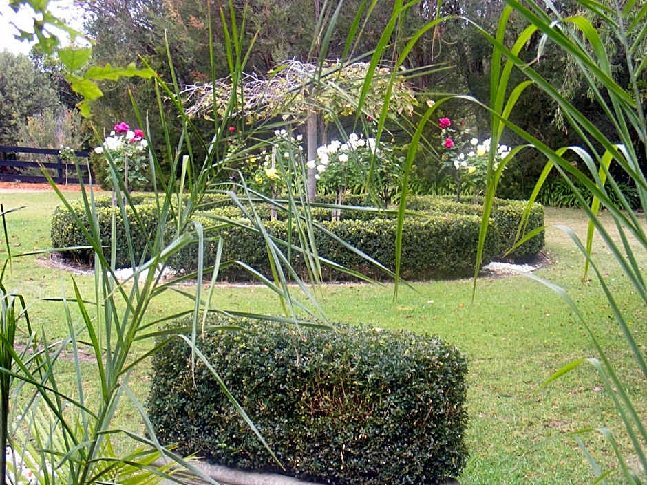 Weeroona Bed And Breakfast