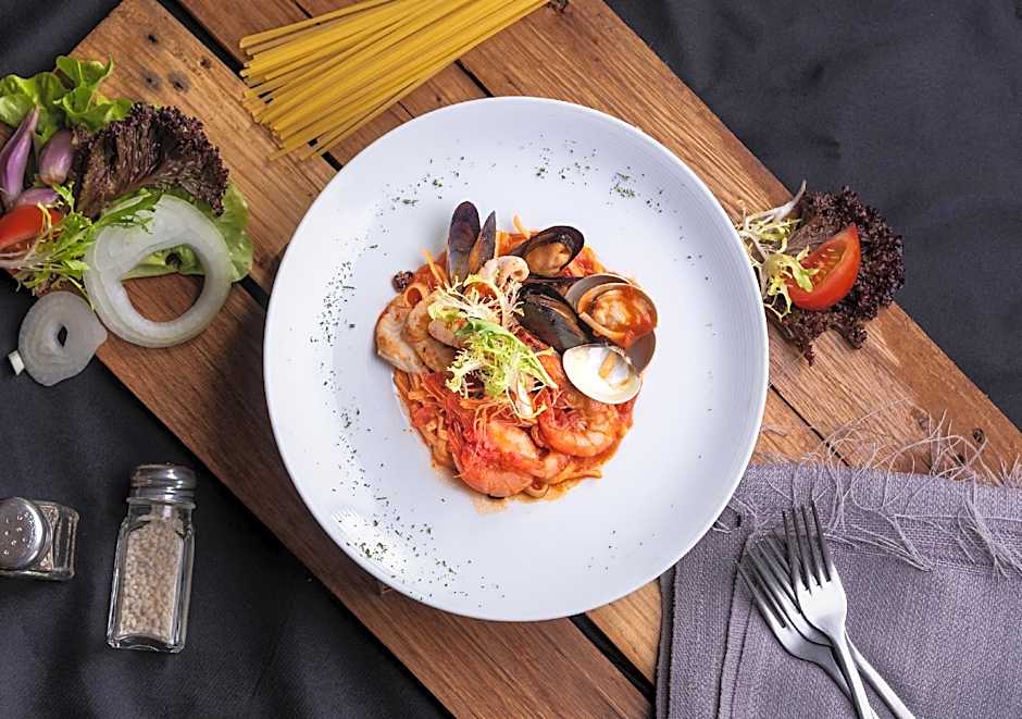 Hotel Indigo Kaohsiung Central Park By IHG