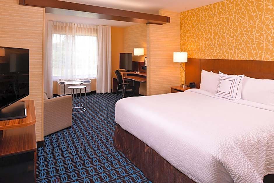 Fairfield Inn & Suites by Marriott Plymouth White Mountains