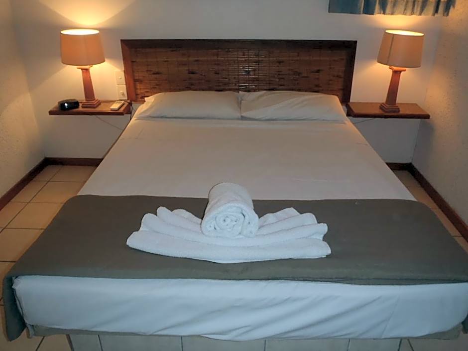 Beachside Holiday Units