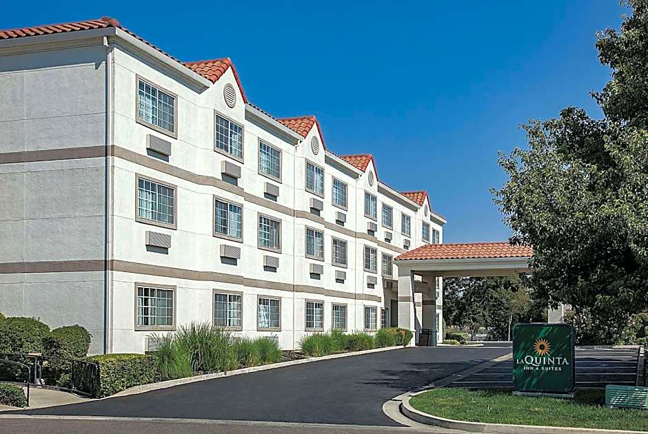 La Quinta Inn & Suites by Wyndham Davis
