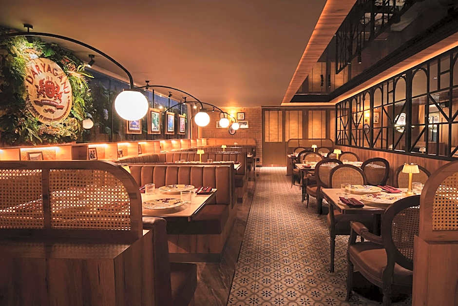 Park Plaza Bangkok Soi 18