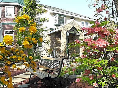 Scotch Court Hotel