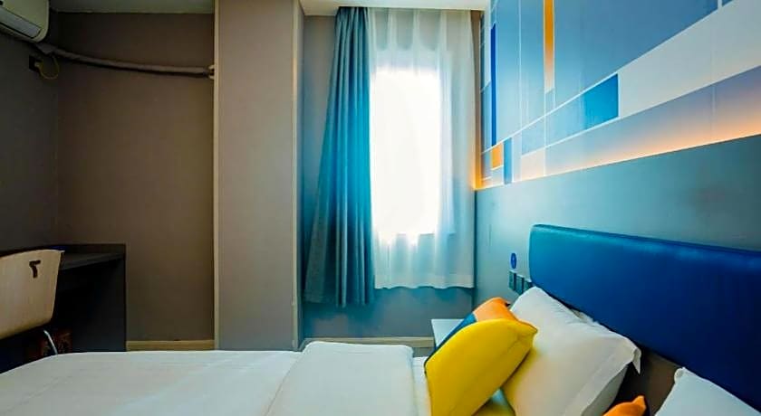 7 Days Inn Xi'an Railway Station