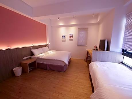 Triple Room with Private Bathroom