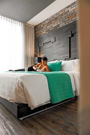 Suite with City View