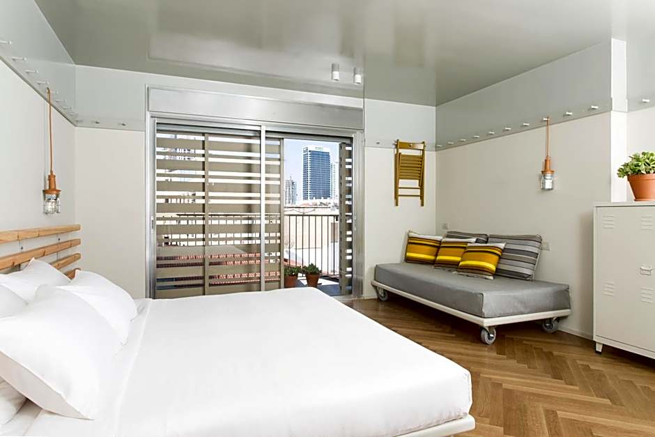 Photo 1 of 33 of Superior 1 King Bed, Balcony