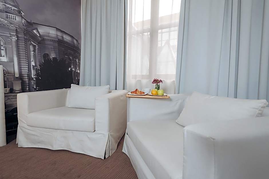 Hotel Passport