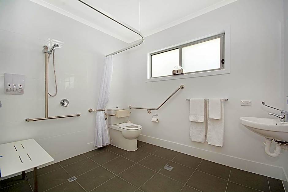 Cooroy Luxury Motel Apartments