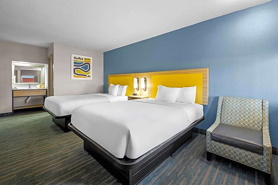 Park Inn by Radisson Weldon - Roanoke Rapids