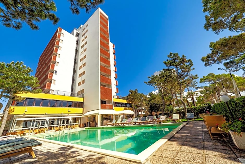 American Hotel