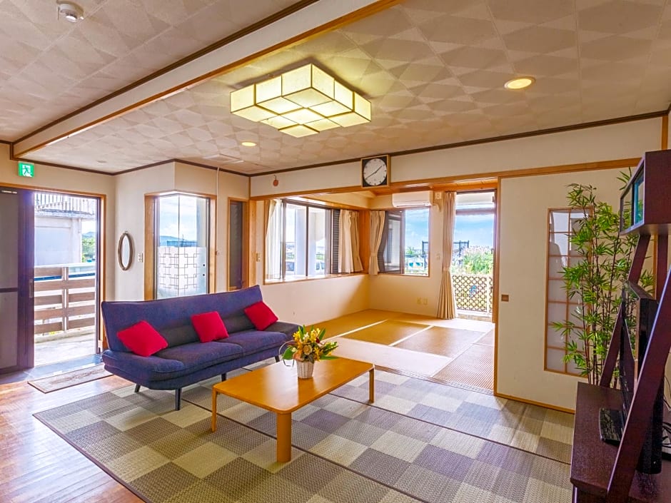 Kariyushi Condominium Resort Sea Side House