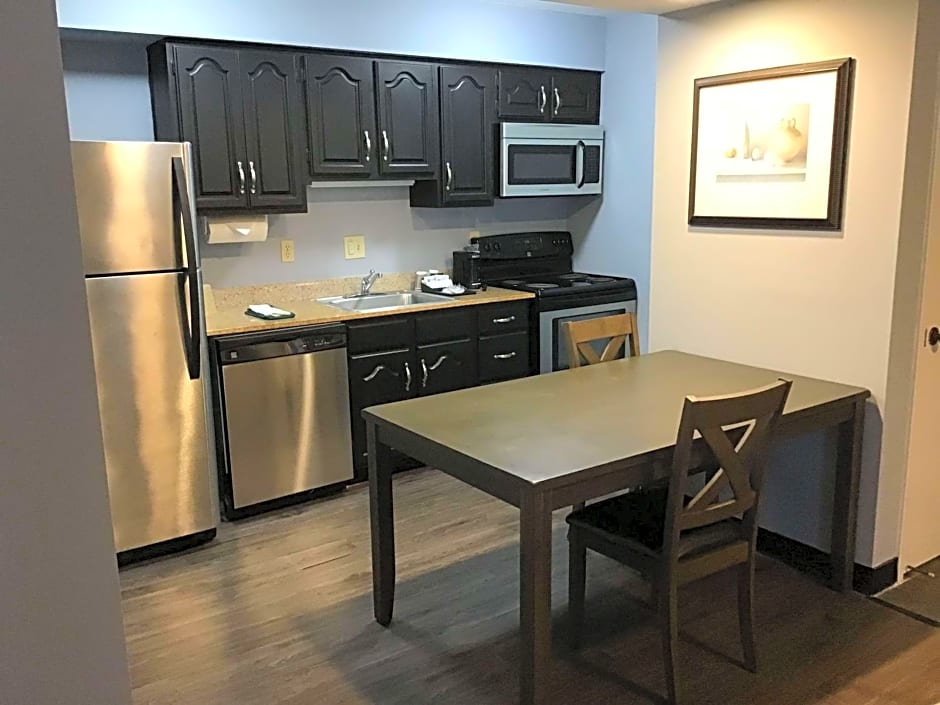 SureStay Studio by Best Western Pensacola