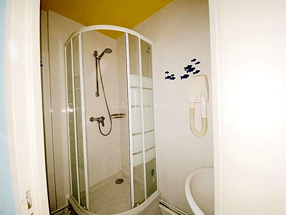 Hotel Bellevue Paris Montmartre