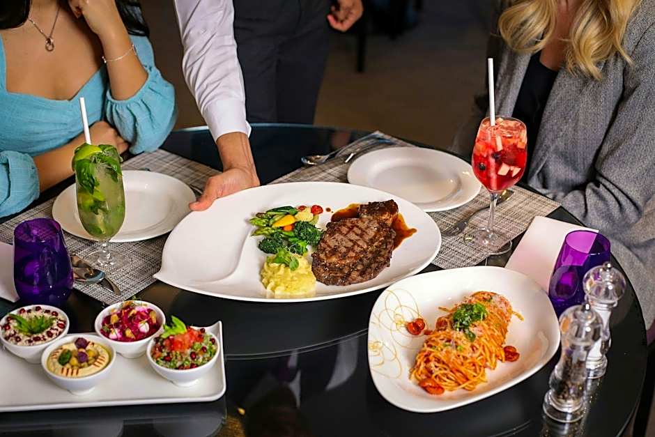 Qabila Westbay Hotel