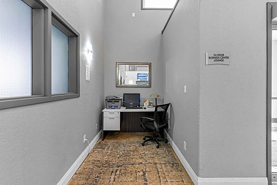 Quality Inn & Suites