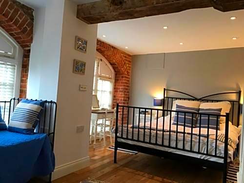 Stoneleigh Barn Bed and Breakfast