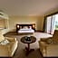 Golden Tulip Dar Es Salaam