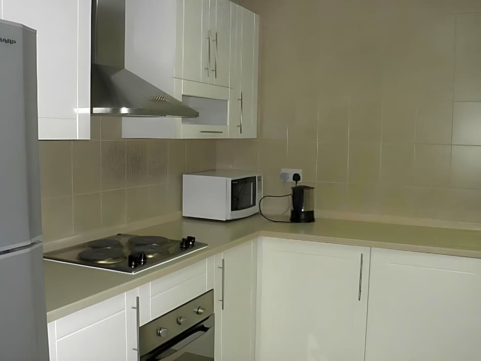 Hamasa Plaza Hotel and Apartments