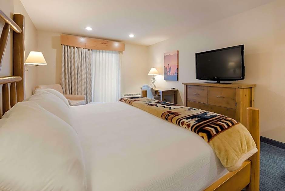 Best Western Plus Kentwood Lodge