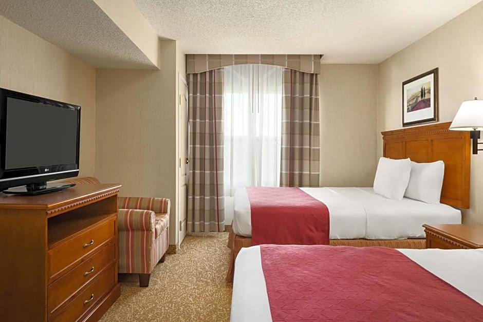 Country Inn & Suites by Radisson, Toledo South, OH