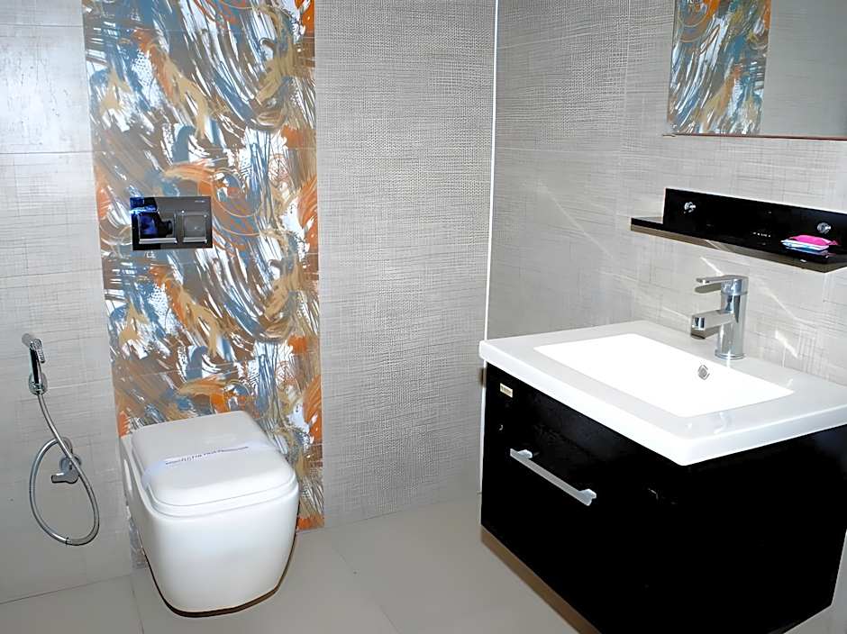 Hotel Ashoka International