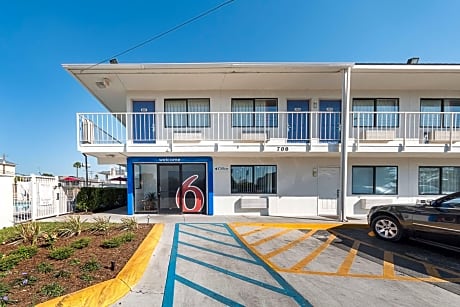 Motel 6-Mcallen, TX