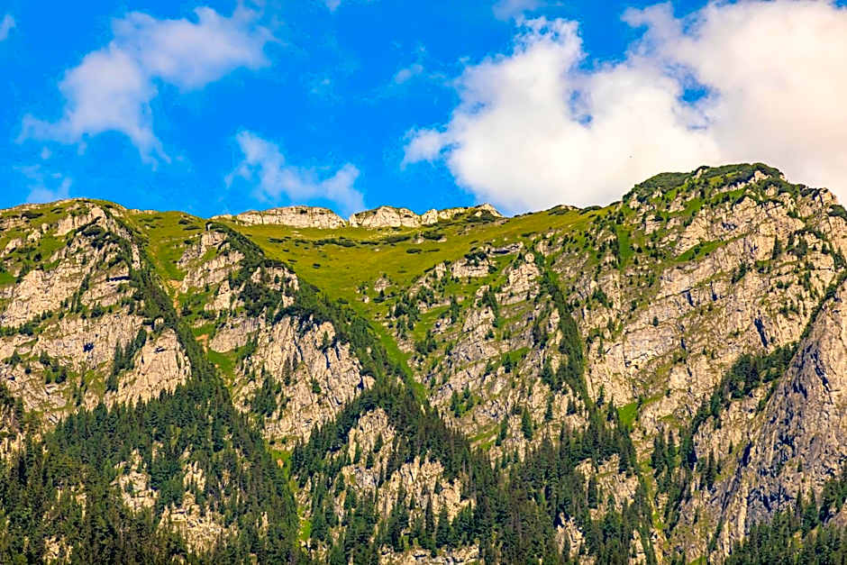 Yael Luxury Apartments 3