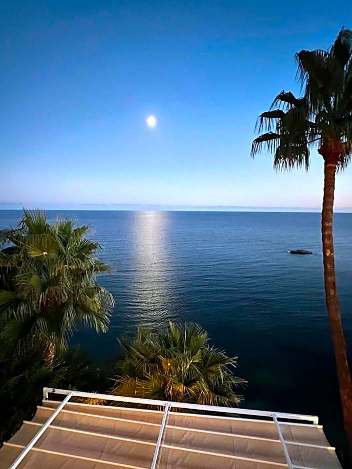 Condesa del Mar adults only