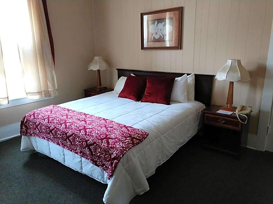 Hotel Wayne