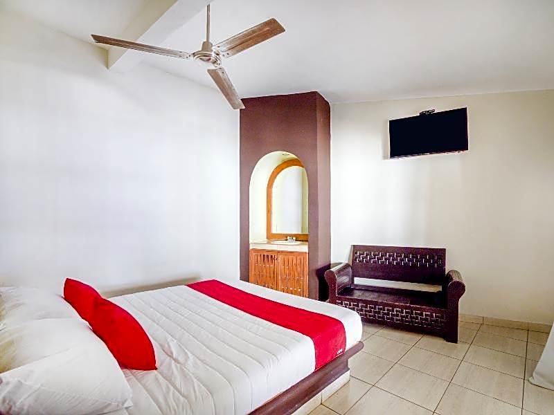 OYO Hotel Posada Lys, Zihuatanejo