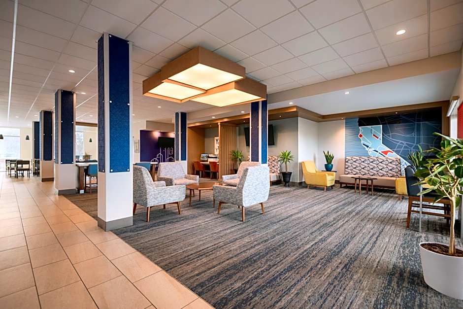 Holiday Inn Express & Suites - Yuba City - Marysville By IHG