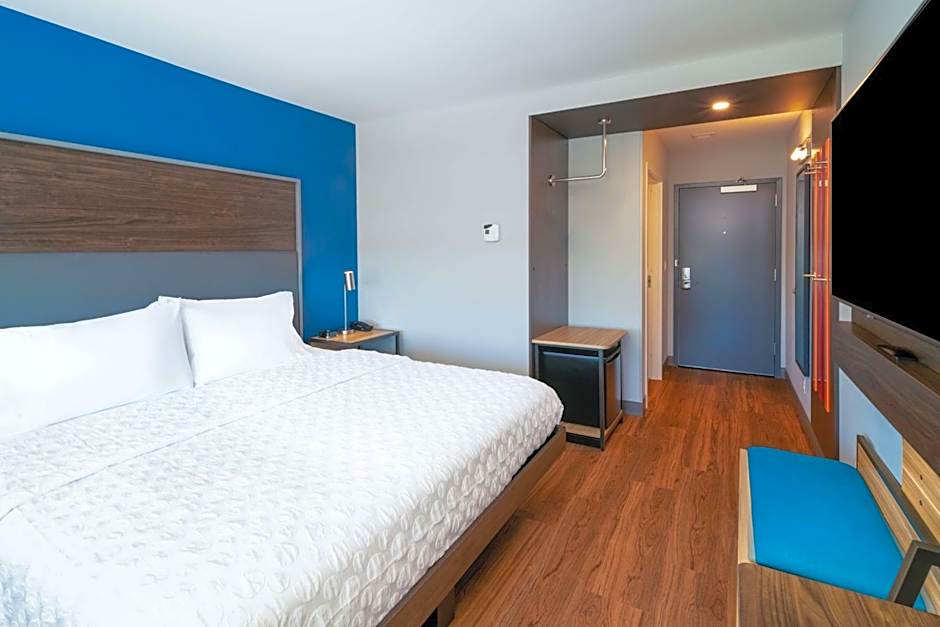 Tru By Hilton Savannah Airport