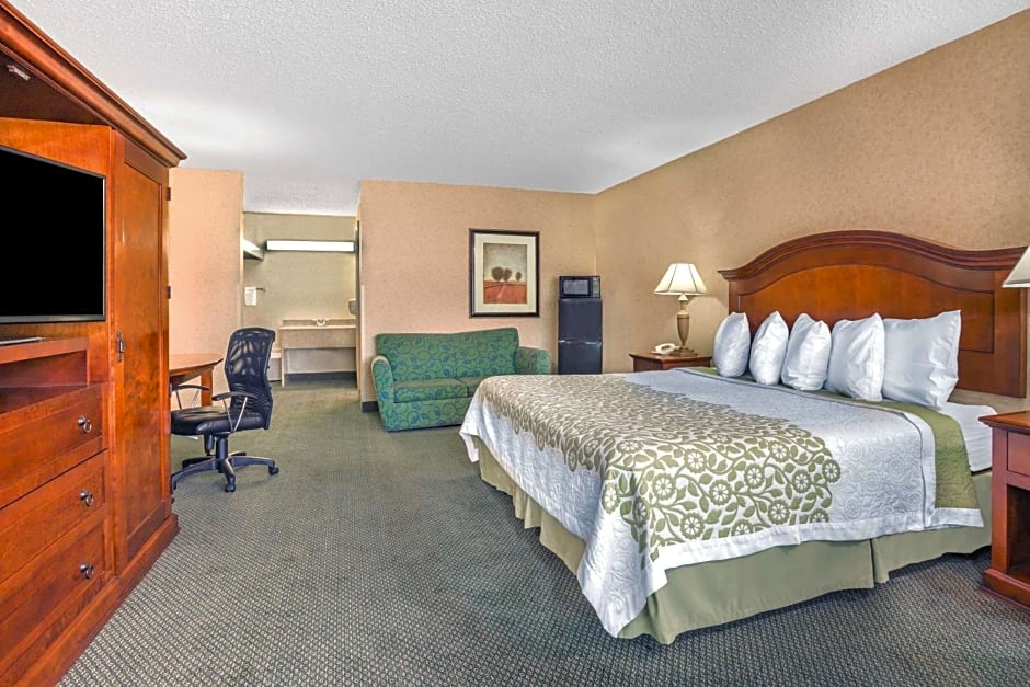 Days Inn by Wyndham Klamath Falls